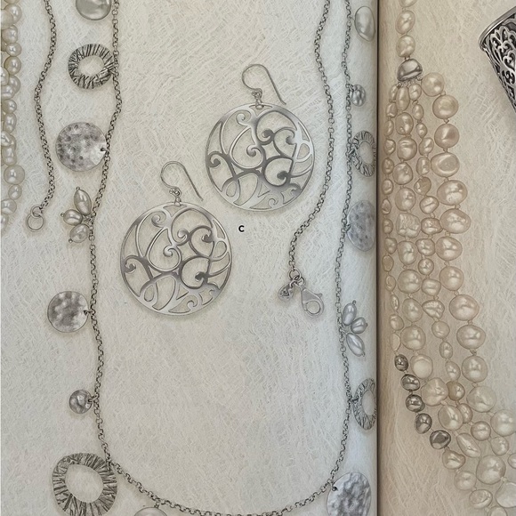 Silpada Pearl and Sterling Silver Disc 36” Necklace N2197 - Picture 12 of 15